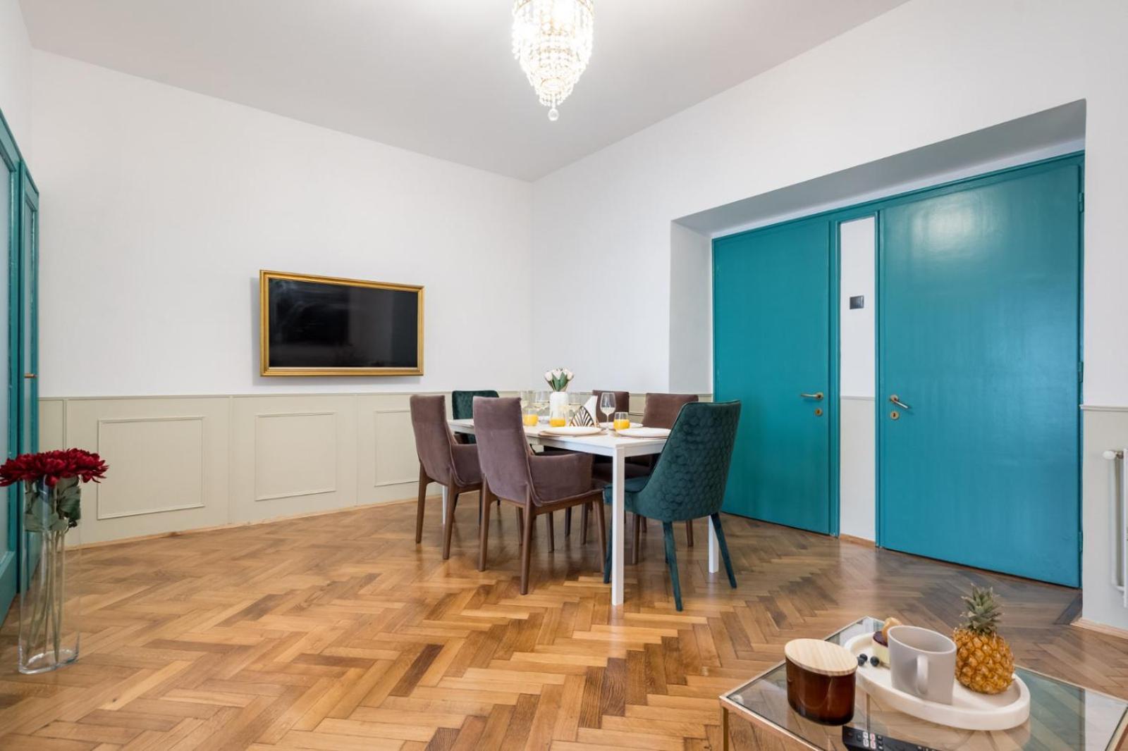 Highline Downtown Residences 6 Persons Family Apartment بوخارست المظهر الخارجي الصورة