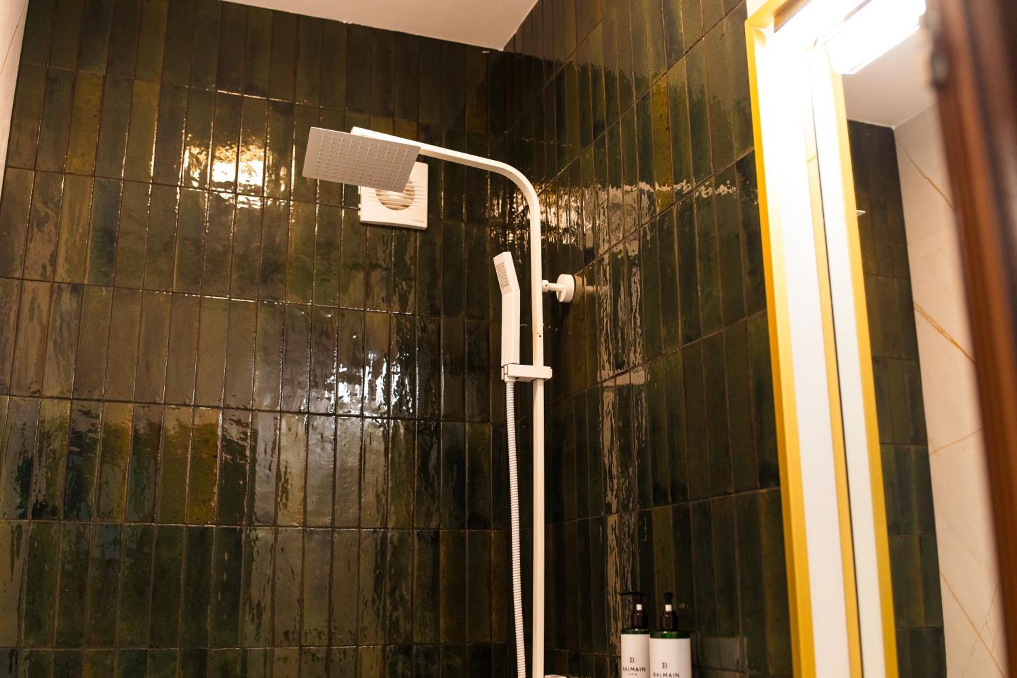 Highline Downtown Residences 6 Persons Family Apartment بوخارست المظهر الخارجي الصورة