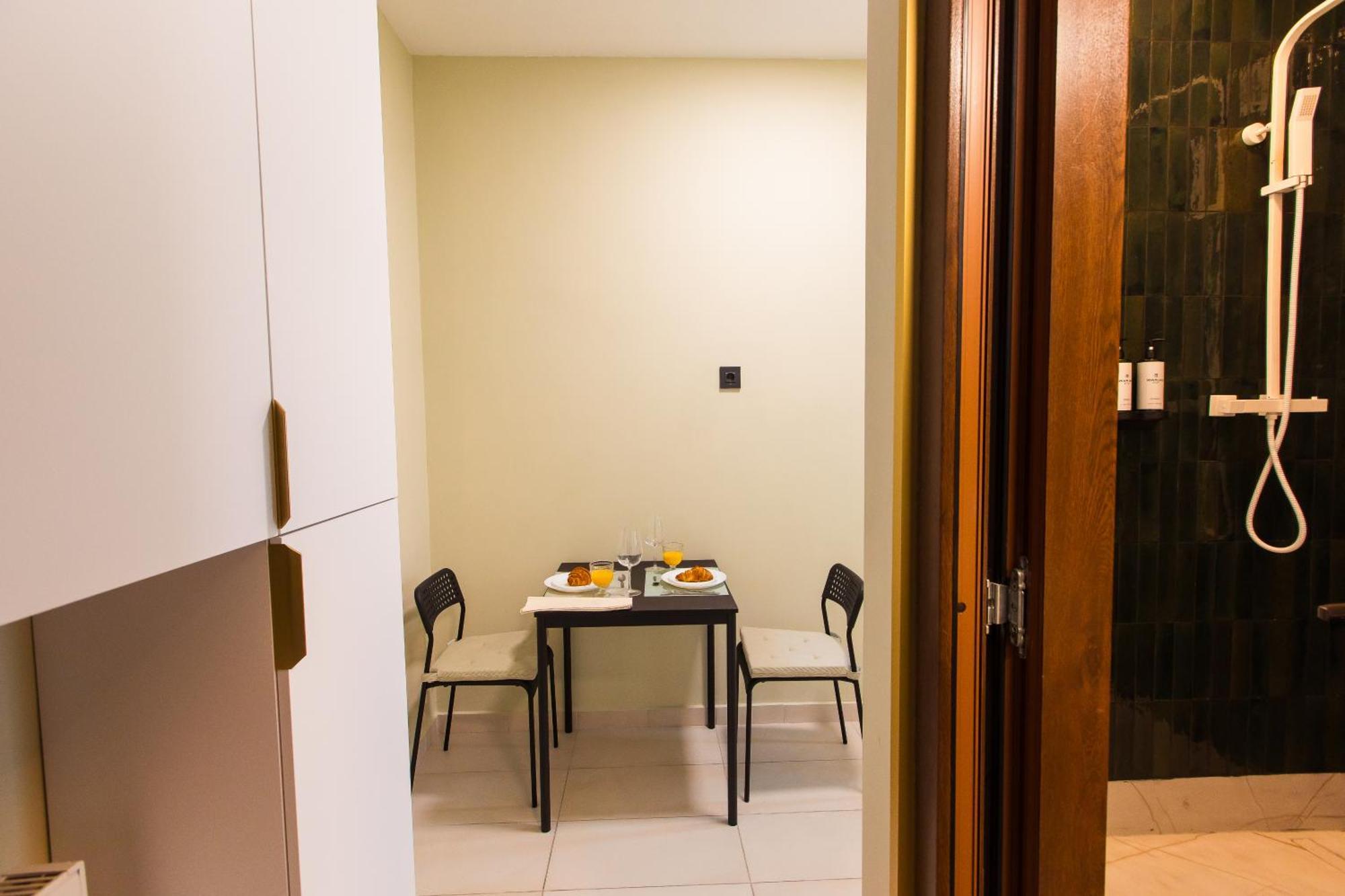 Highline Downtown Residences 6 Persons Family Apartment بوخارست المظهر الخارجي الصورة