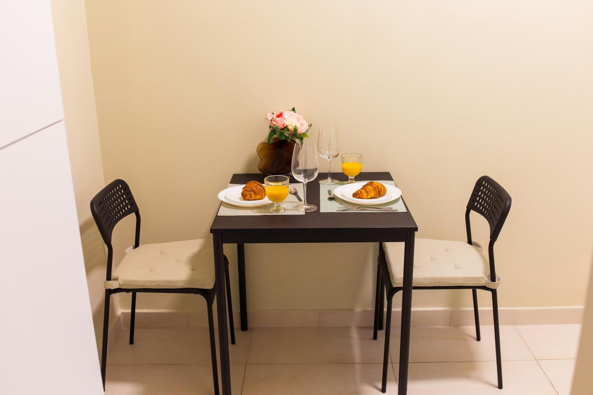Highline Downtown Residences 6 Persons Family Apartment بوخارست المظهر الخارجي الصورة
